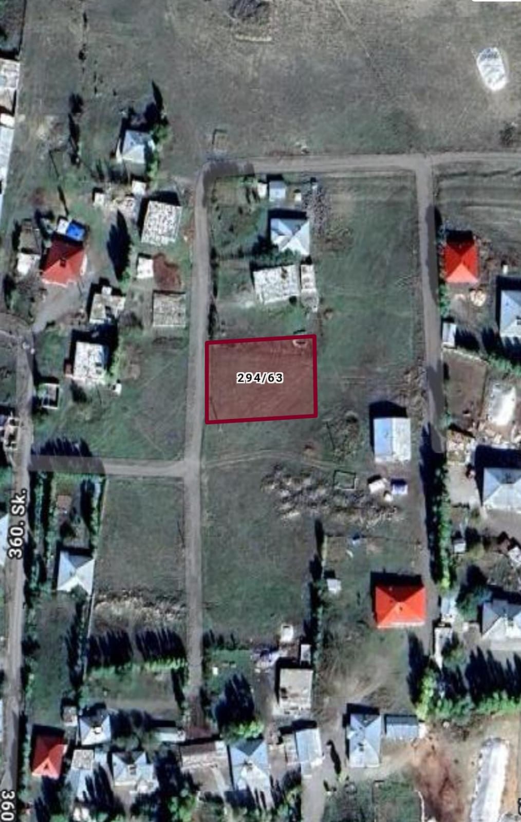SATILIK ARSA 1.010 M² Muş / Malazgirt / Saltukgazi Mah. - MUŞ MALAZGİRT fotoğraf 3